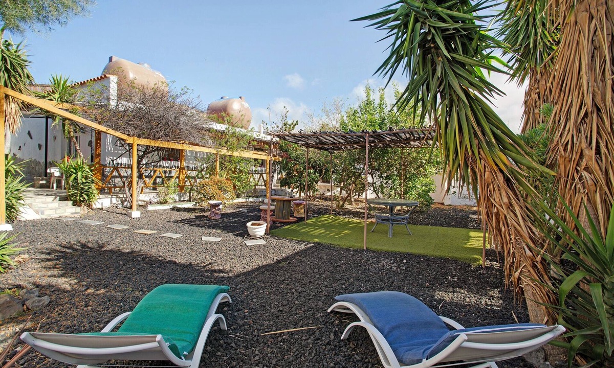 Aguimes Villa | Finca Fani 4 with Mountain Views, Shared Pool, Wi-Fi, Terrace & Garden