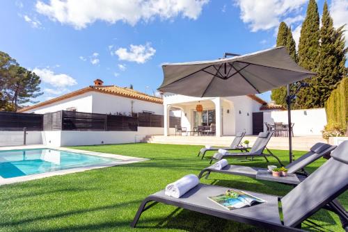 Distrito Norte Sierra Villa | Genteel Home Villa El Brillante