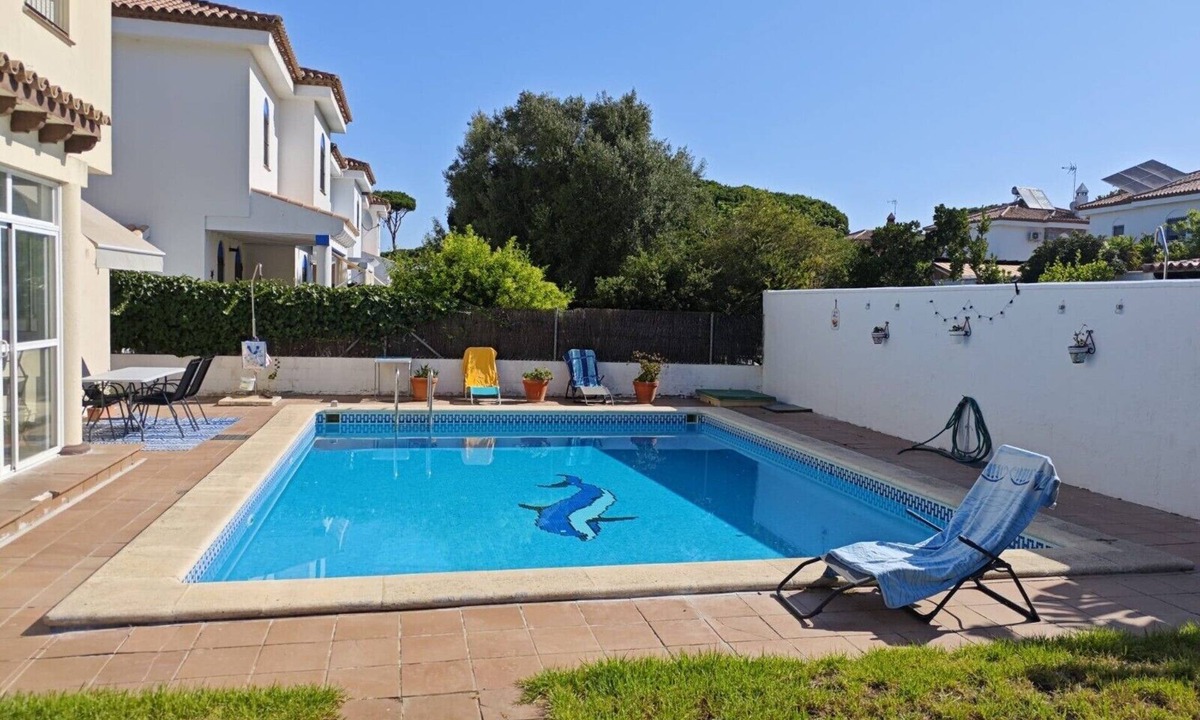 Los Gallos-Cerromolino Villa | Holiday Villa with Private Pool in Chiclana de la Frontera