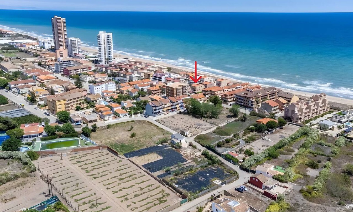 Sueca House | Holiday Home 'Beach House Costa Valencia' with Sea View, Wi-Fi and Air Conditioning