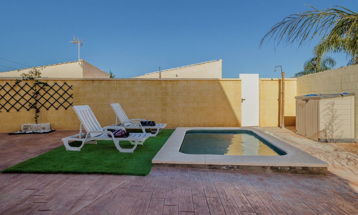 La Rinconada House | Holiday Home 'Reposo' with Private Pool, Wi-Fi and Air Conditioning