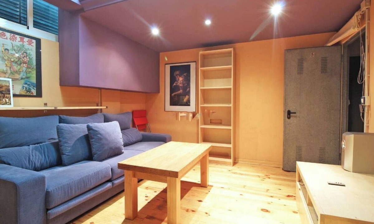 La Goleta Apartment | Homerez - Apartment in Málaga