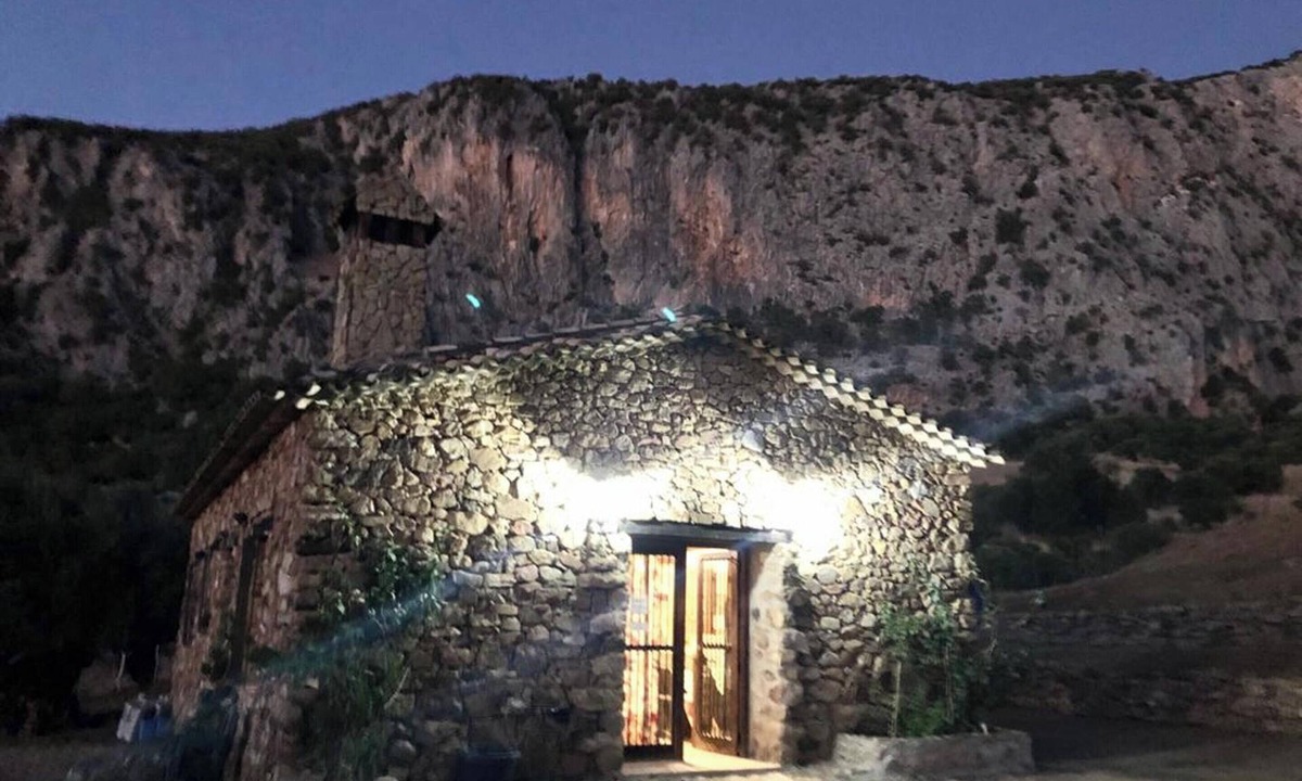 Ubrique House | Homerez - House in Ubrique with fireplace