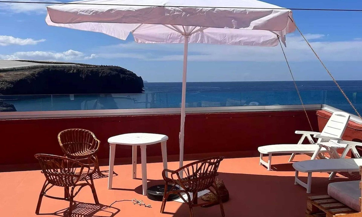 Sardina Apartment | Homerez - Modern apartment with sea view in Gáldar 230 m²