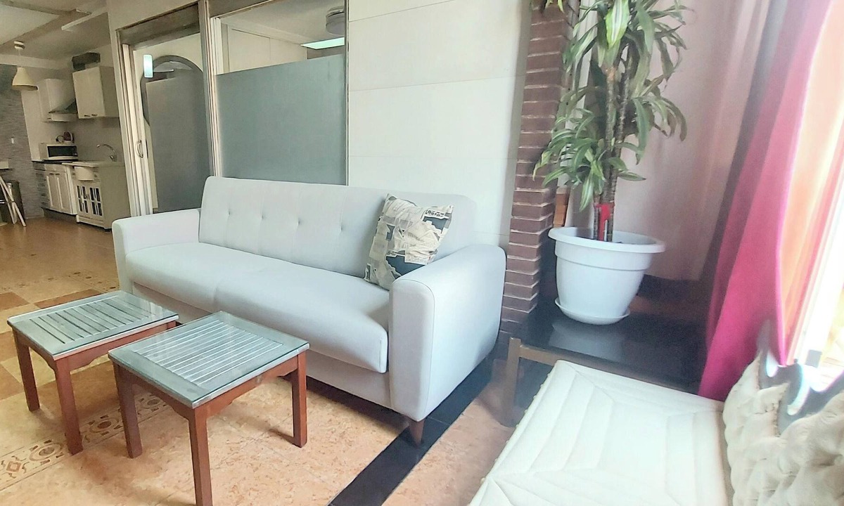 Ensanche Diputacion Apartment | Homerez - Nice appartement 4 km away from the beach for 4 ppl. at Alacant