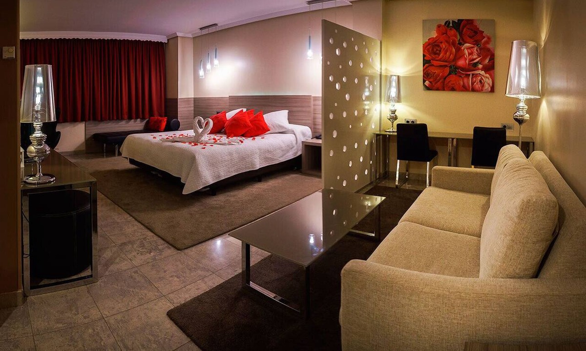 Miajadas Hotel | Hospedium Hotel Triana