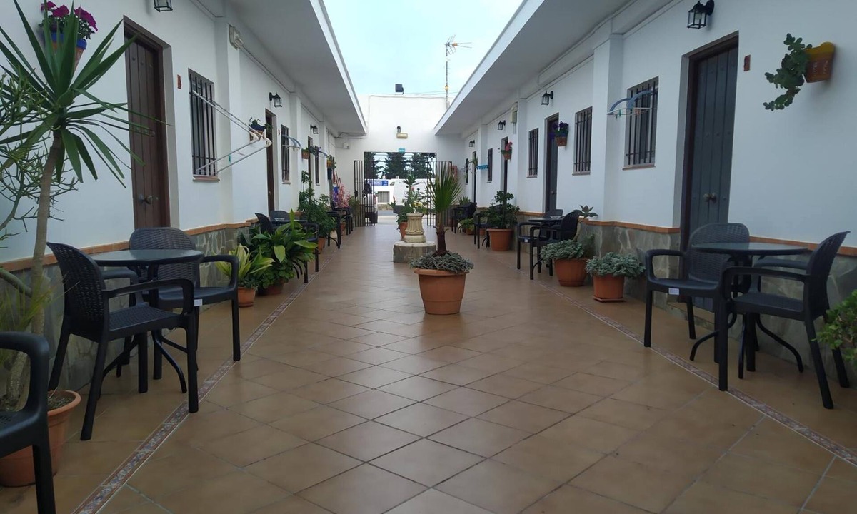 Conil de la Frontera Hostel | Hostal El Canario