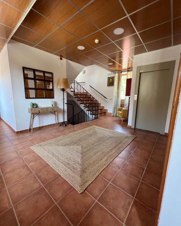 Mombeltran House | Hostal Villa el Colmenar