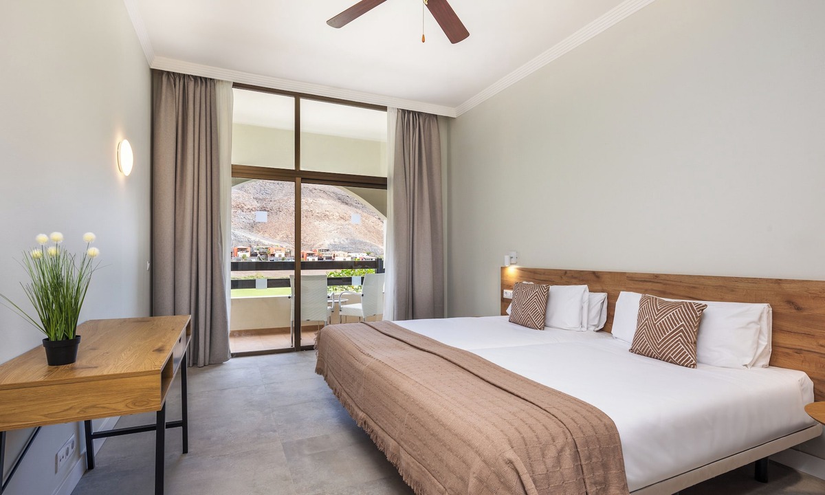 Morro Jable Resort | Hotel LIVVO Jandía Golf - All Inclusive