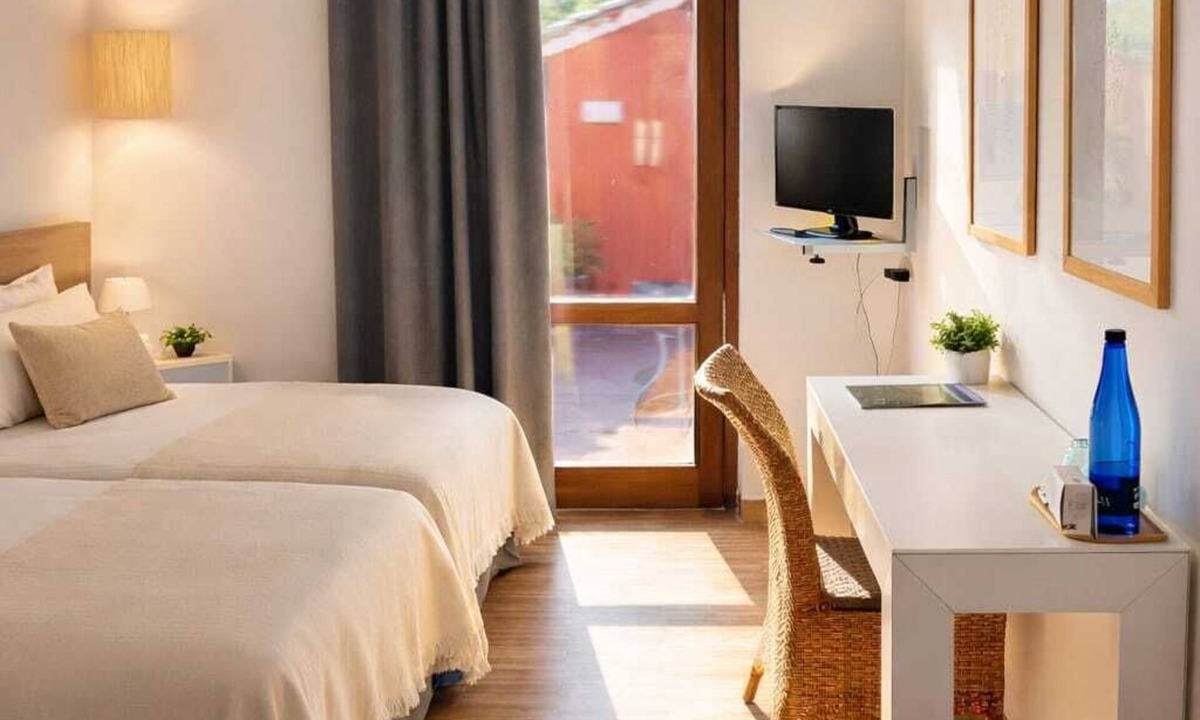 Salinas de Pisuerga Hotel | Hotel Molino las Ricas Horas