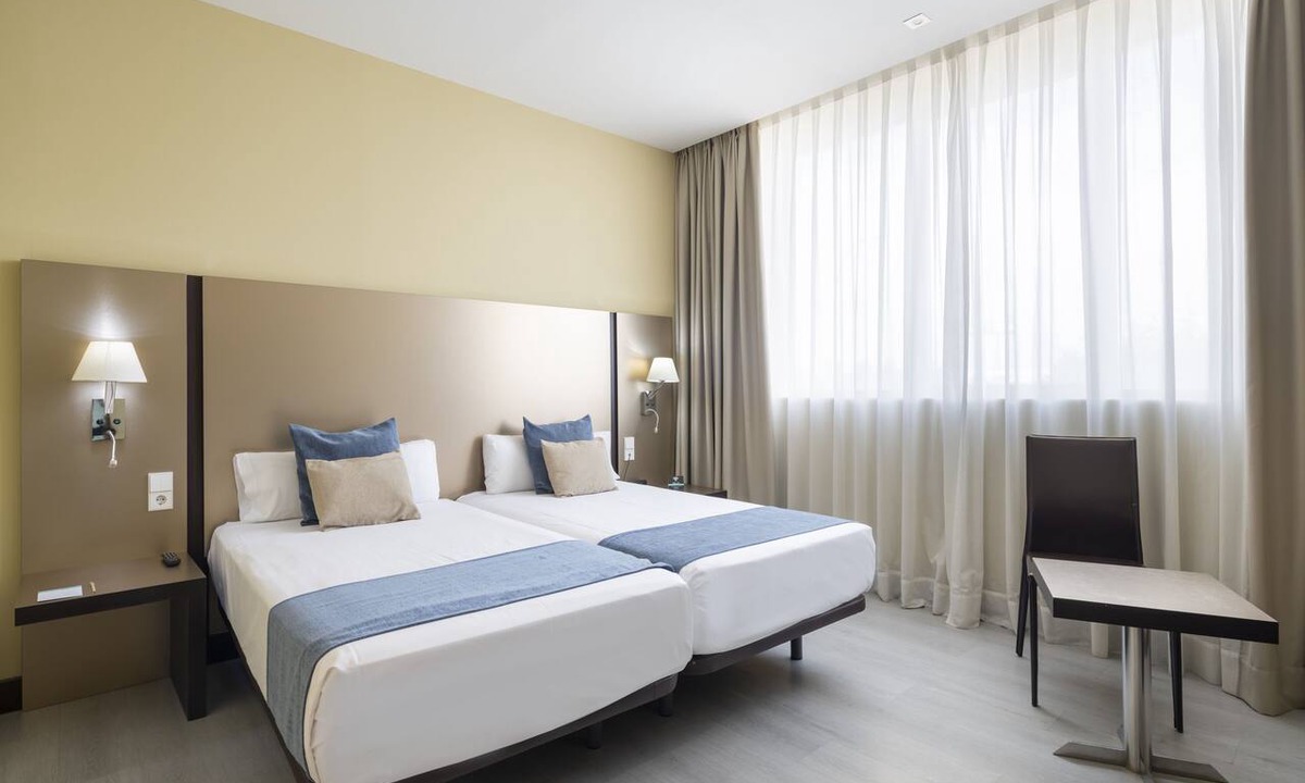 Illescas Hotel | Hotel Route 42