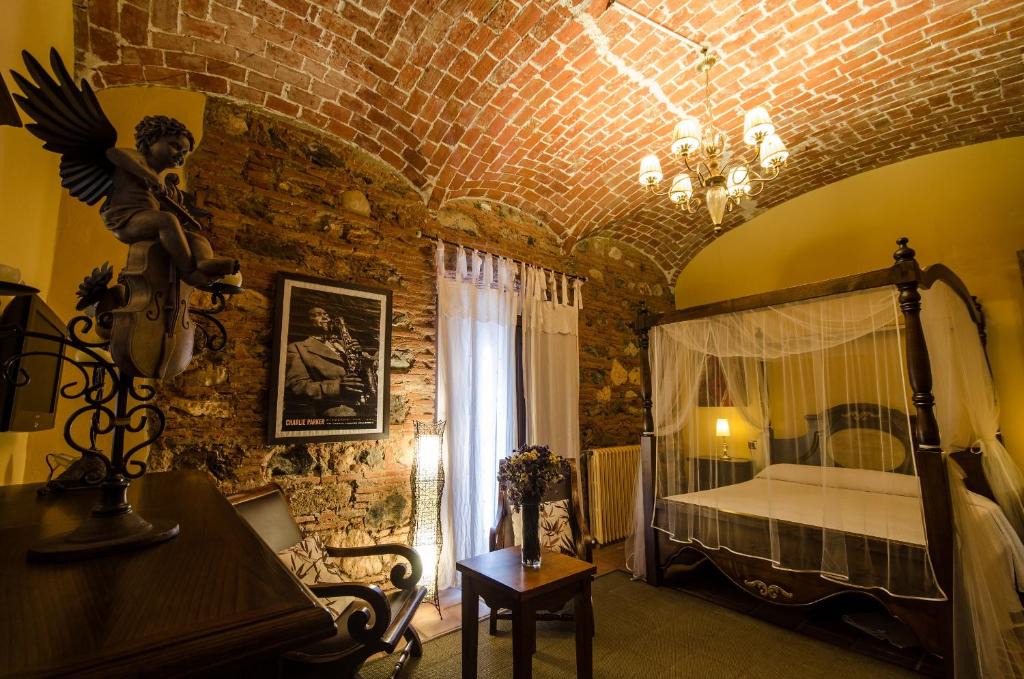 La Garrovilla Hotel | Hotel Rural Cerro Principe