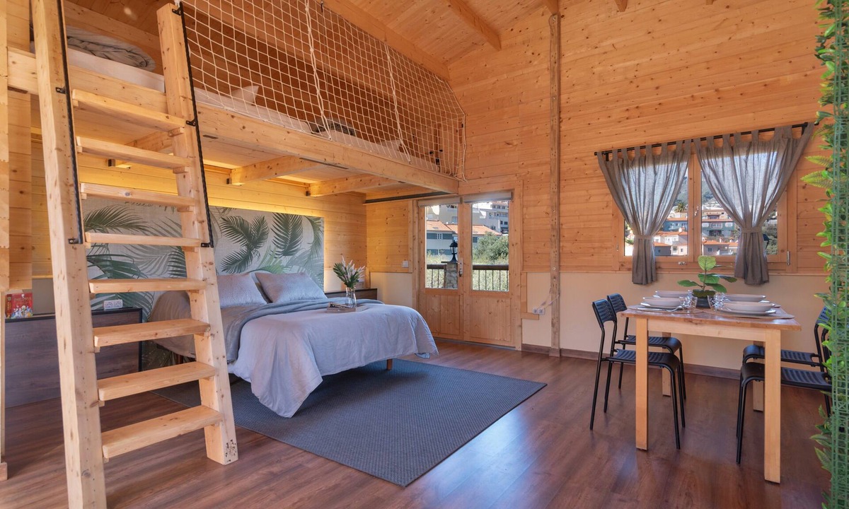 Valsequillo de Gran Canaria Cabin | 'La Cabaña El Refugio De Las Vegas' with Mountain View, Wi-Fi and Air Conditioning
