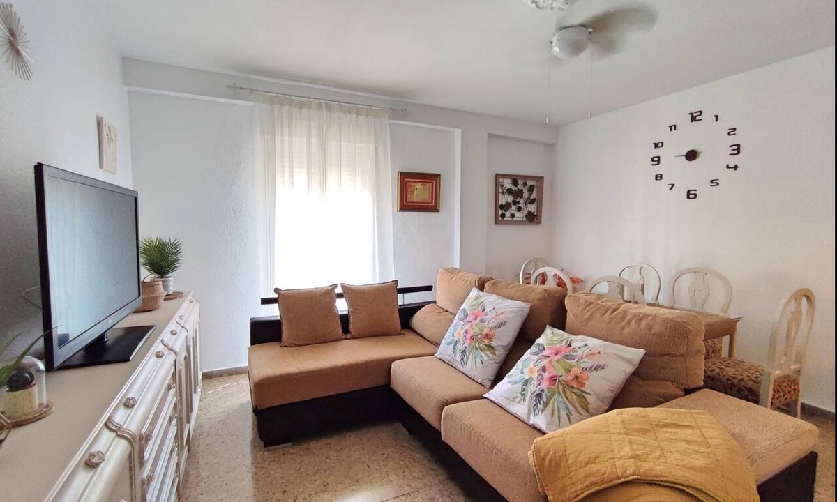 Cerro de la Golondrina-Salesianos Apartment | La Muralla de San Lorenzo Apartment