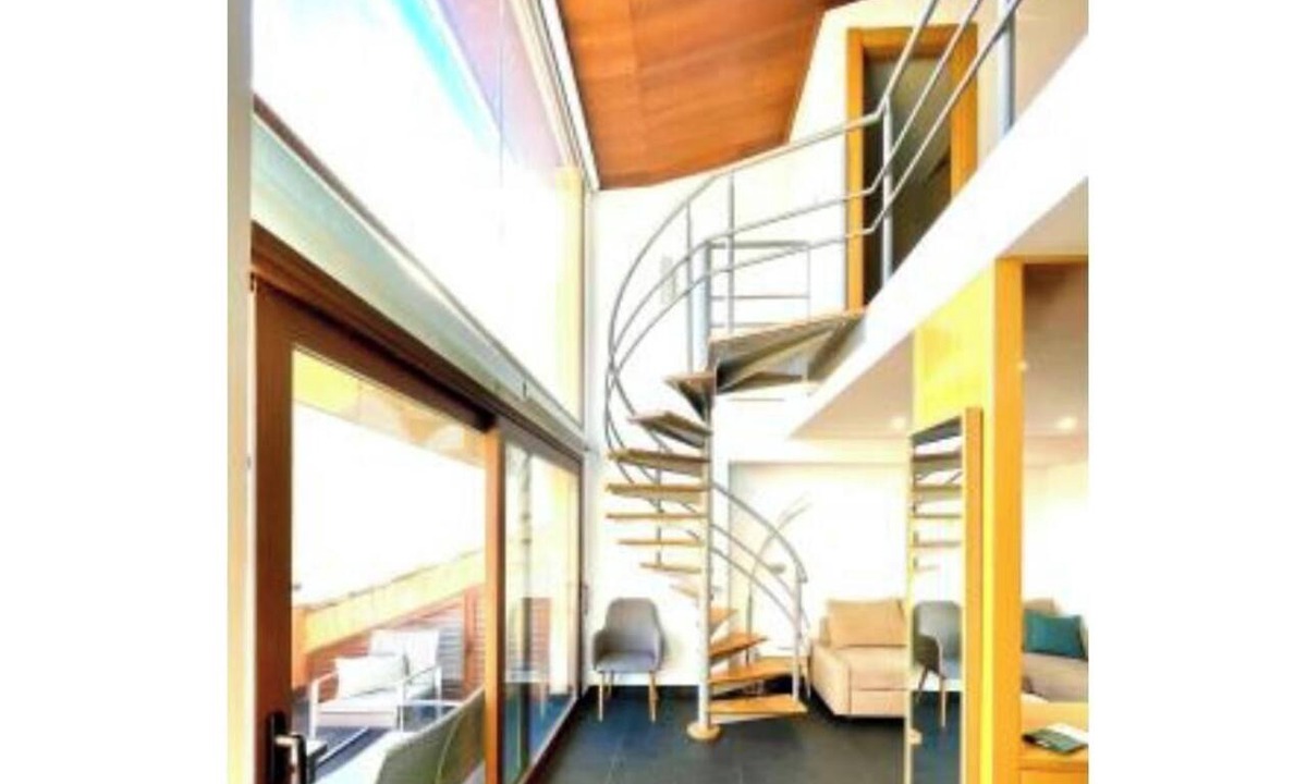 Central District Apartment | La Perla Reyes Catolicos Living: Standard Apartment