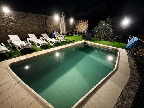 El Gasco House | Las Casitas Del Bodegon