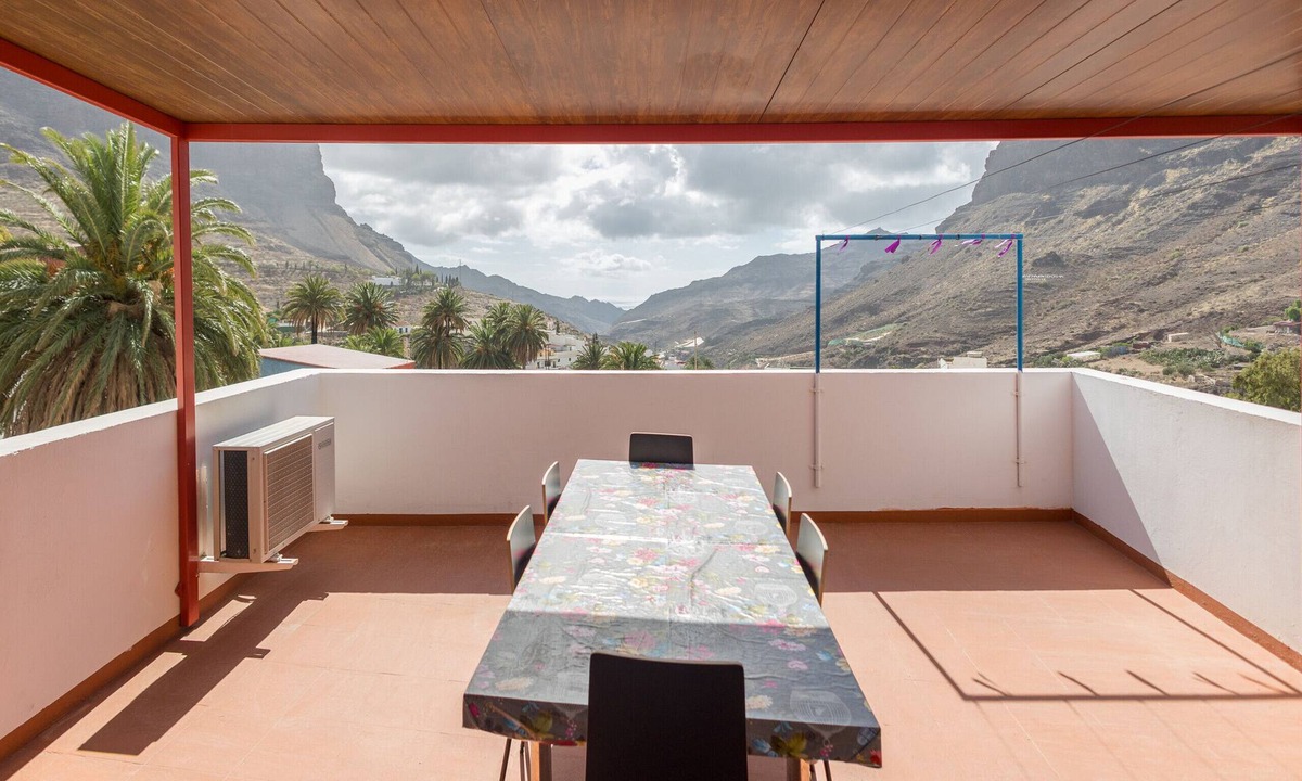 La Aldea de San Nicolas House | Lightbooking Gadi House Tasarte terraza y barbacoa