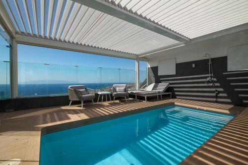 San Eugenio Villa | LUX private villa with heated pool and amazing ocean view THE VIEW TENERIFE
