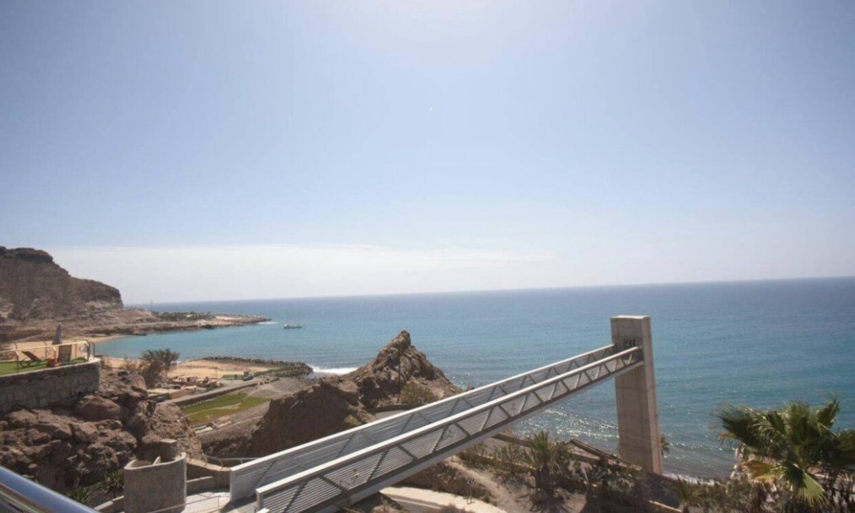 Mogan Resort | Luxurious penthouse with pool, panoramic view and gym.