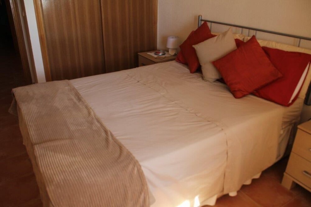Mojacar Apartment | Luxury apartment, sleeps 4 - 2 bed/2 bath
