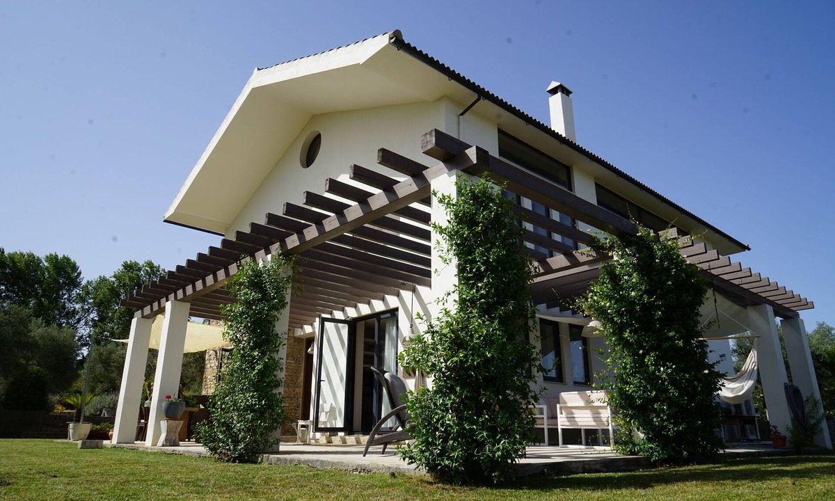 Ronda Villa | Luxury Holiday Villa with private swimming pool amidst 300 olive trees