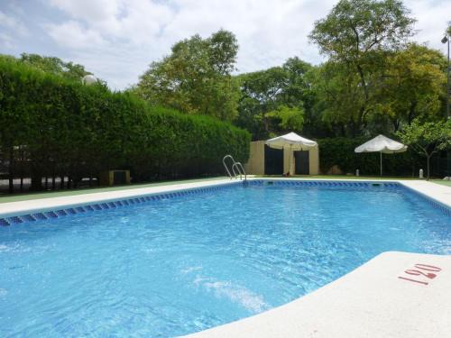 Parque Alcosa Apartment | Milenium Palace - Garaje incluido - Piscina-FIBES
