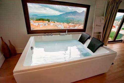 Albanchez de Magina Apartment | Miramundos Jacuzzi privado y vistas Escapadas románticas en Magina