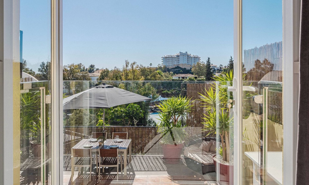 Torreblanca Villa | Modern and luxurious Villa with Private Pool and Sea Views for 8-10 ppl