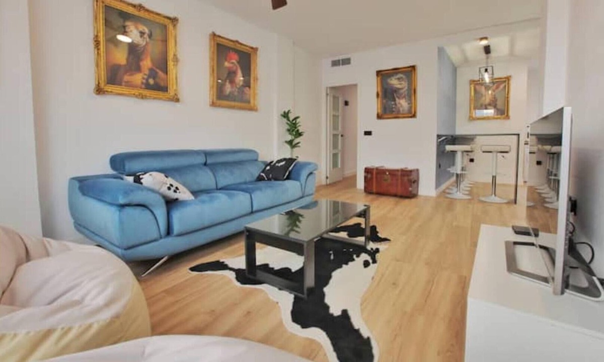 La Trinidad-San Juan y Todos los Santos Apartment | Modern & Style Mezquita