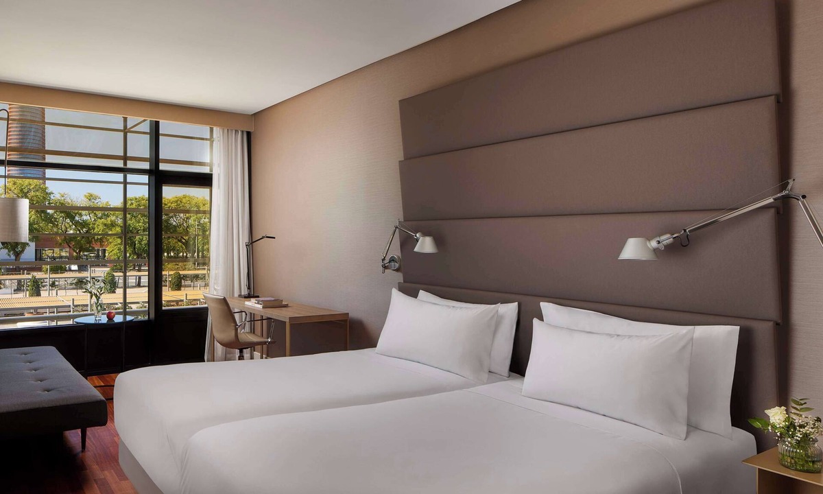 Museo Hotel | NH Sevilla Plaza de Armas