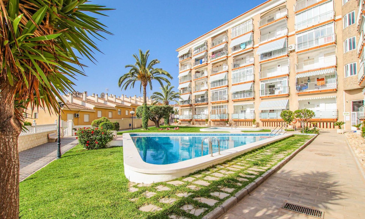 Els Arenals del Sol Apartment | Nice apartment in Arenales del Sol with swimming pool