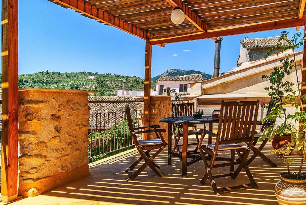 Benilloba House | Nueva CASA TAÍNO