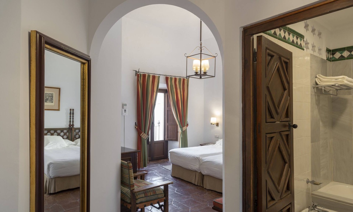 Guadalupe Hotel | Parador De Guadalupe