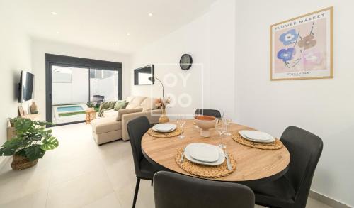 Pilar de la Horadada Villa | Perla de Pilar - Private pool and rooftop near Beach - by Oyoostays
