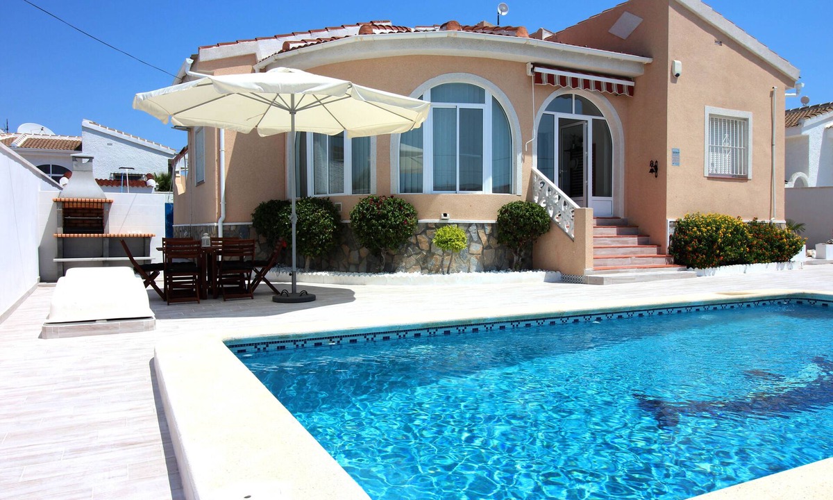 Quesada House | Private Pool Villa - Private Pool Chalet CASA GINER