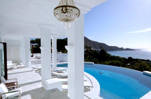 Sant Josep de sa Talaia Villa | Rent Your Luxury 4 Bedroom Villa, Ibiza Villa 1277