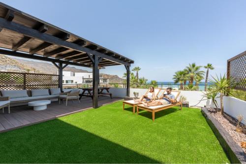 Playa Macenas Apartment | Resort Macenas #SeaViewApartment #TerraceAndSunbeds #2BR