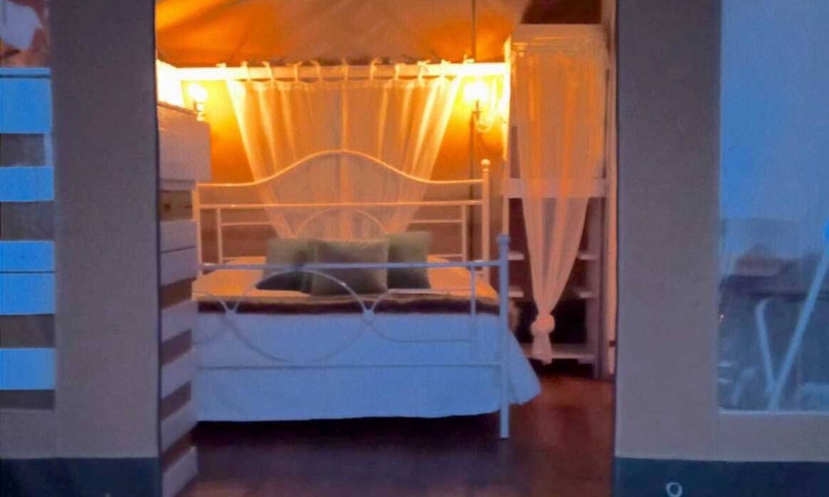 Teguise Cabin | Romantic Getaway in a Glamping Tent