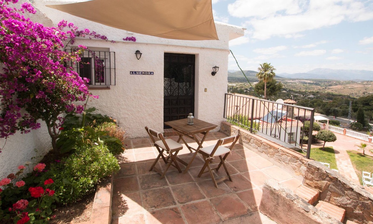 Alhaurin el Grande Villa | Romantic luxury villa with private pool in a peaceful and tranquil location.