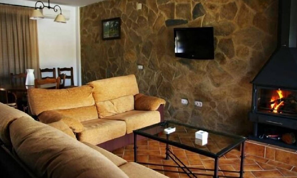 Cardena Cottage | Rural apartment La Venta del Charco for 8 people