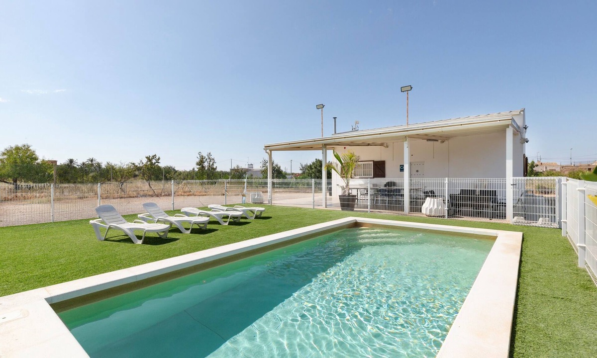 Pozo Los Palos House | Rural House 'Arizona' with Mountain Views, Wi-Fi, and Air Conditioning