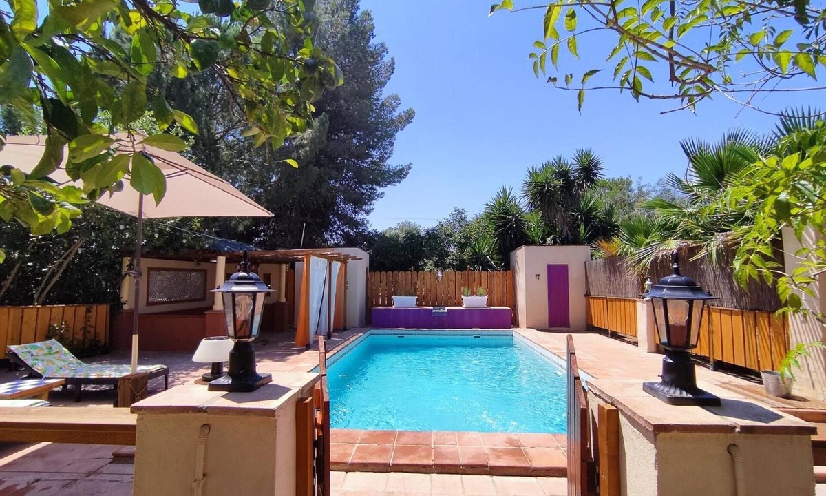 Carmona Apartment | Rural Retreat El Grifo – Relax Near Seville with Private Pool and Outdoor Space