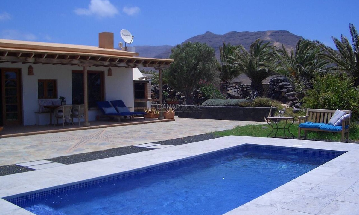 Pajara Apartment | Secluded Casa Simba: Relaxation Oasis with Private Pool and Sea View i