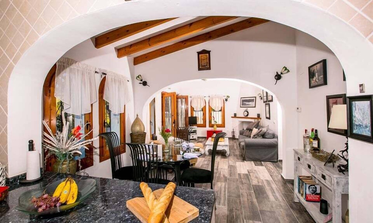 Fanadix Villa | Serene Stay in Benissa