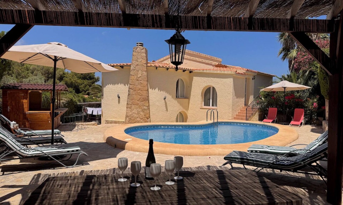 Balcon del Mar House | Spacious 3-Bedroom Villa on the Costa Blanca with Complete Private Pool and BBQ!
