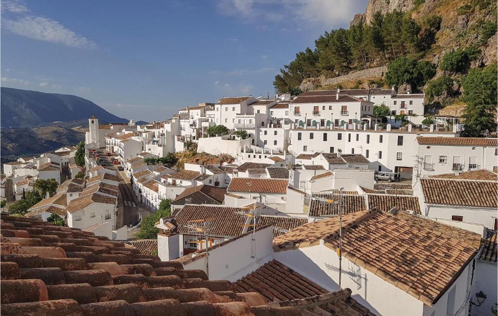 Zahara de la Sierra House | Stunning home in Zahara de la Sierra w/ WiFi and 3 Bedrooms
