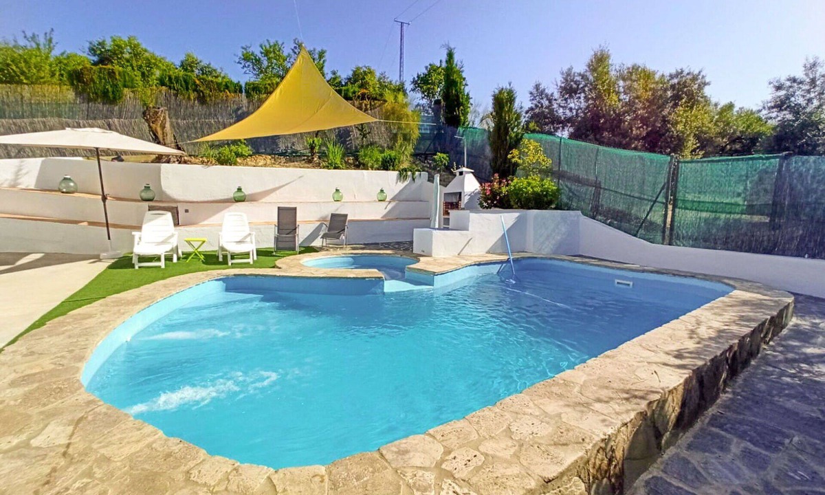 Rute Villa | Stunning private villa with hot tub, private pool, WIFI, A/C, TV, terrace and pets allowed