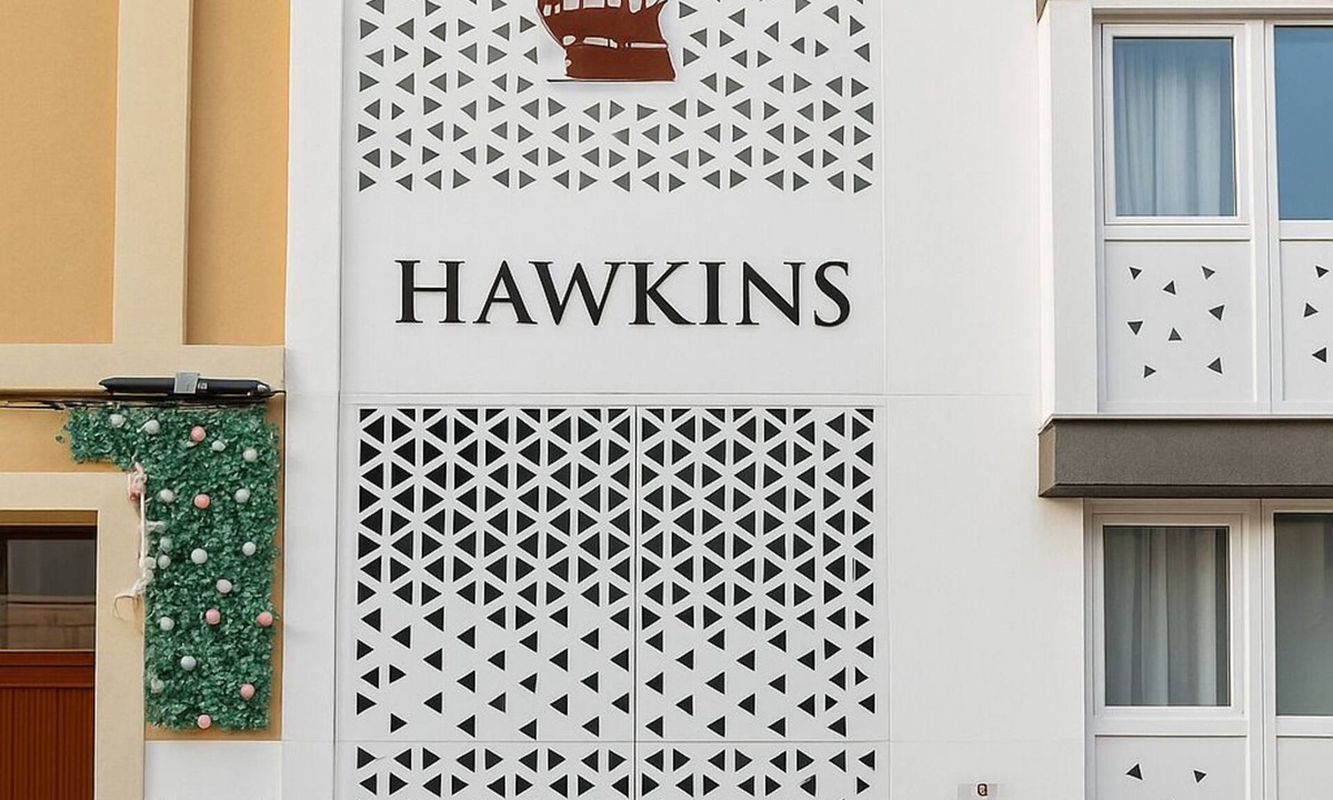 Algeciras Apartment | Suite by Hawkins Exterior BB