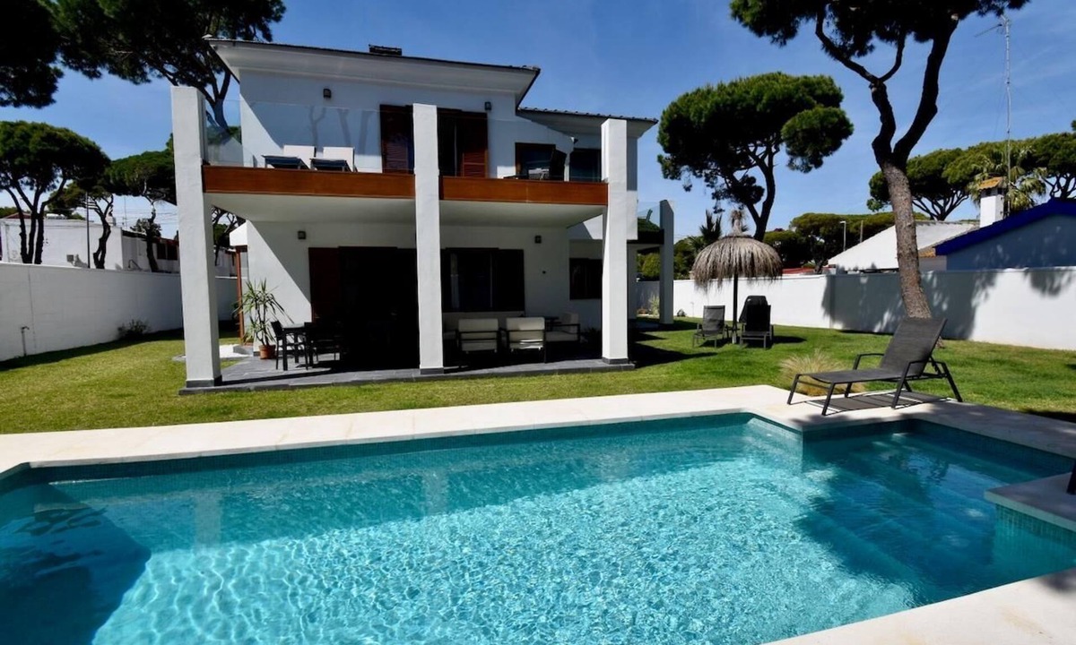 Los Gallos-Cerromolino Villa | The Coach House - Chiclana de la Frontera, Costa de la Luz