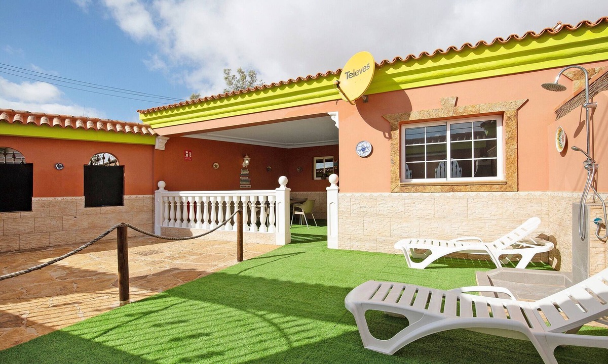 Tuineje House | Vacation Home 'Casa Doña Margarita' with Private Terrace and Wi-Fi